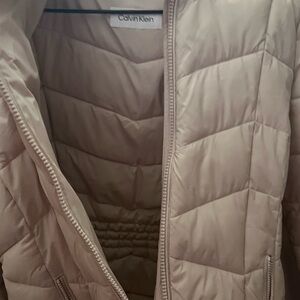 Calvin Klein Women's Beige Quilted Puffer Jacket